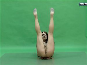 immense mounds Nicole on the green screen stretching