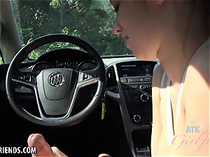 Bailey Brooke thirsts hard-on in the car
